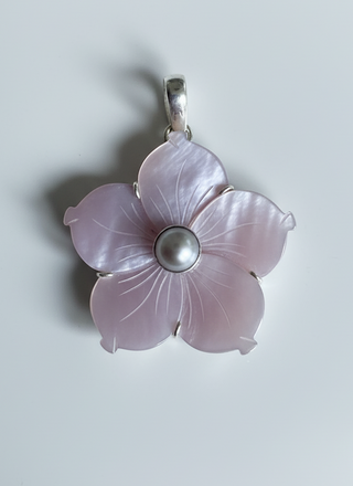 Pink Mother of Pearl Flower Pendant