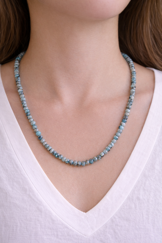 Single-Strung Faceted Beaded Necklace