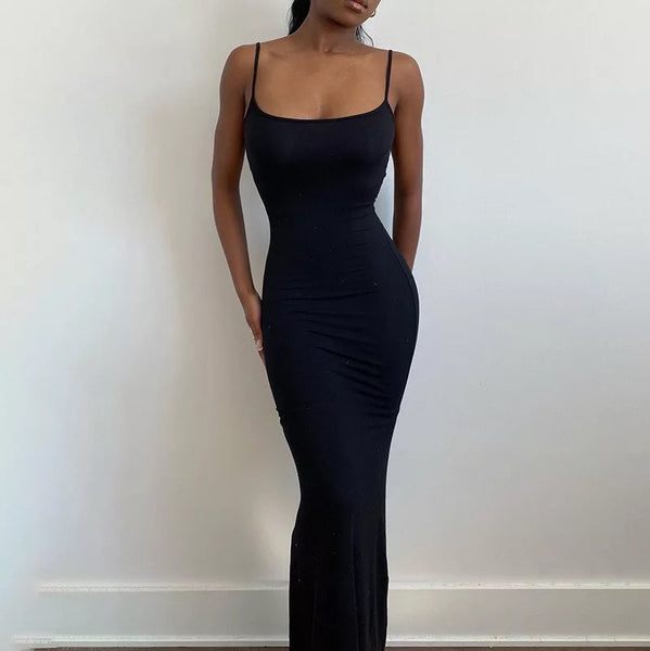 Zapaka Women Burgundy Suspender Dress Backless Slimming Hip-Hugging Bodycon Dress, Grey / L